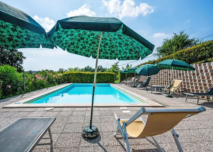 アパート Bricco Dei Ciliegi-1 By Interhome